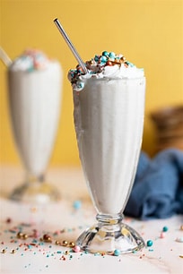 Vanilla Cheesecake Shake